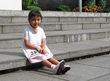 [Click for large photo]