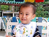 [Click for large photo]