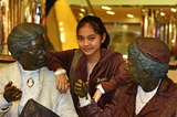 [Click for large photo]