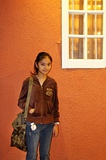 [Click for large photo]
