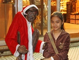 [Click for large photo]